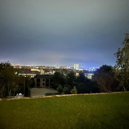 Панорамні Апартаменти Ужгород Екстер'єр фото